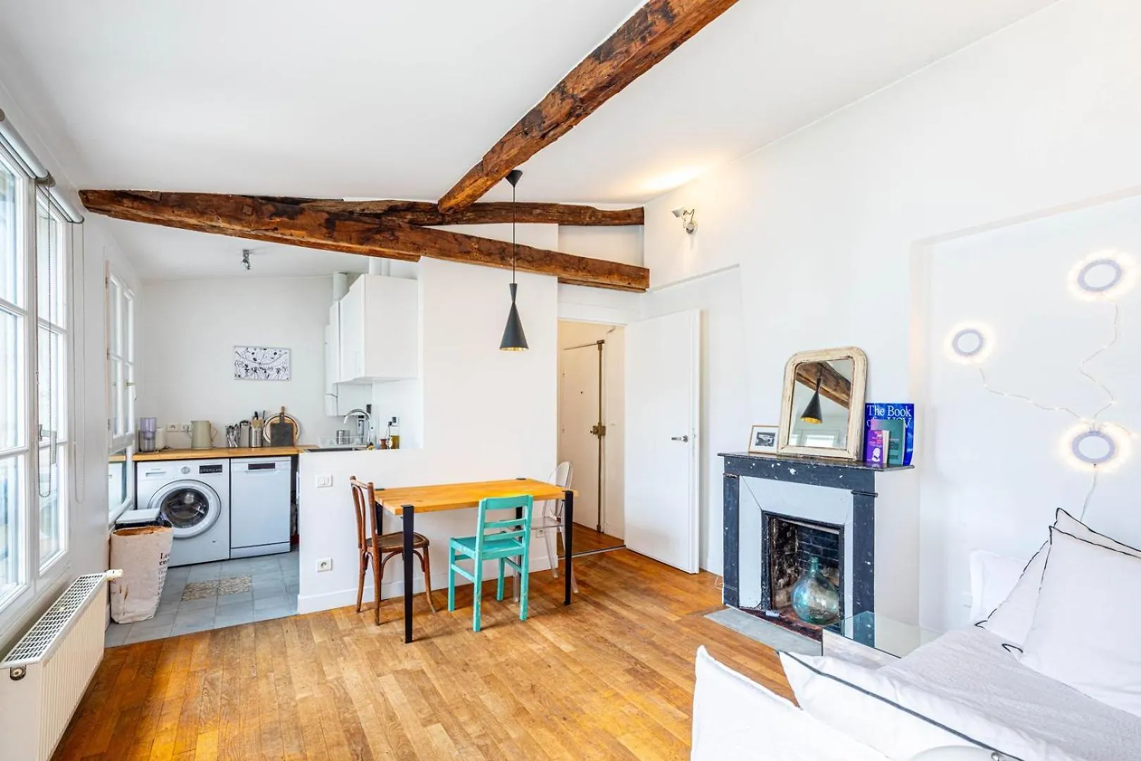 Guestready - City Center Gem Near Attractions Paris