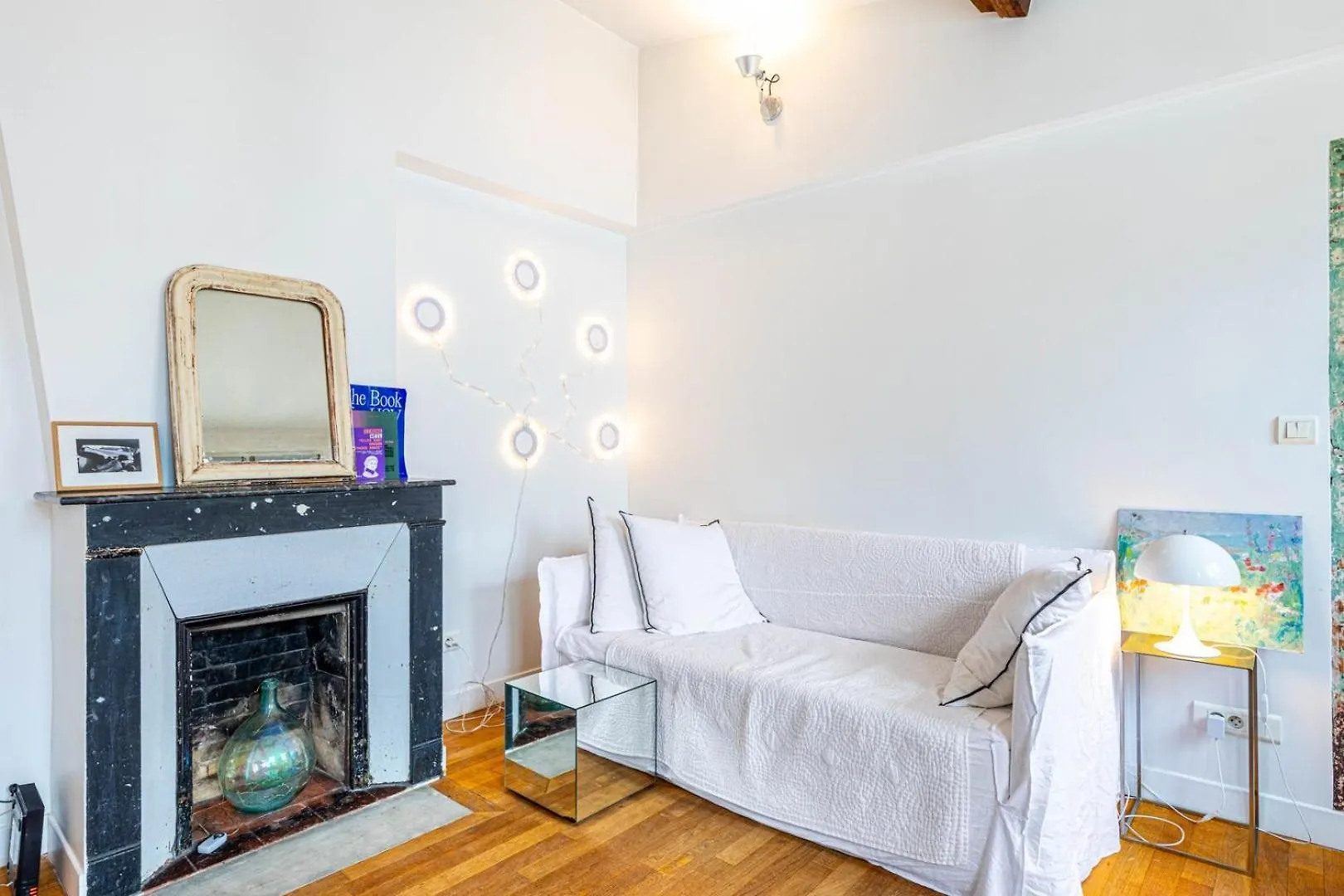 Guestready - City Center Gem Near Attractions location
